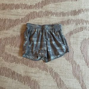 Gray camo Athleta shorts